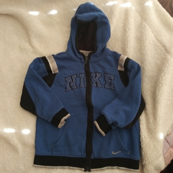 Nike Other - Boys Nike Sweatshirt Hoodie Size 6